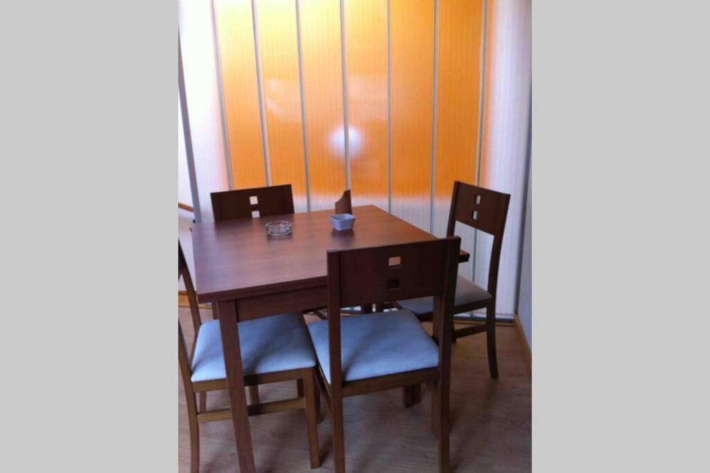 Apartamentosarturo Llanes Laplaza Atico Centrico Eksteriør bilde