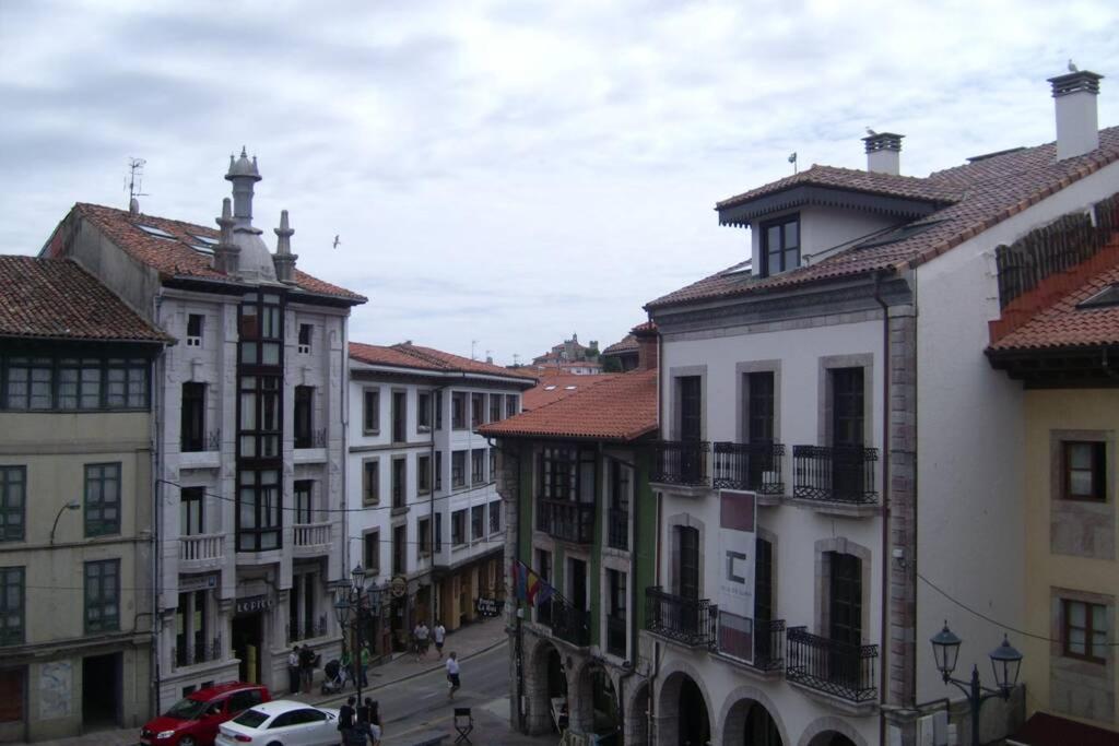 Apartamentosarturo Llanes Laplaza Atico Centrico Eksteriør bilde