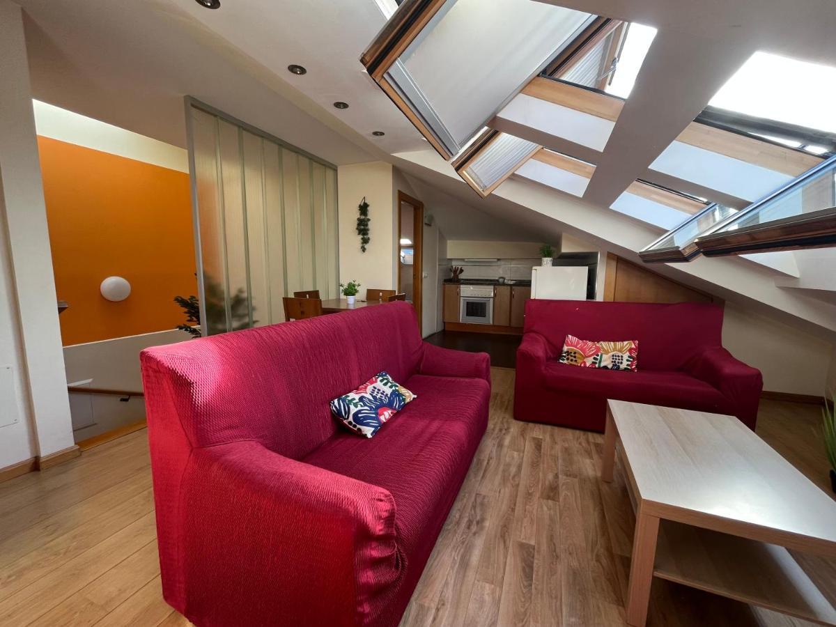 Apartamentosarturo Llanes Laplaza Atico Centrico Eksteriør bilde