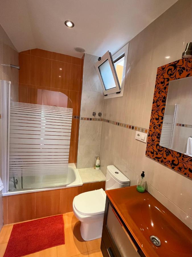 Apartamentosarturo Llanes Laplaza Atico Centrico Eksteriør bilde